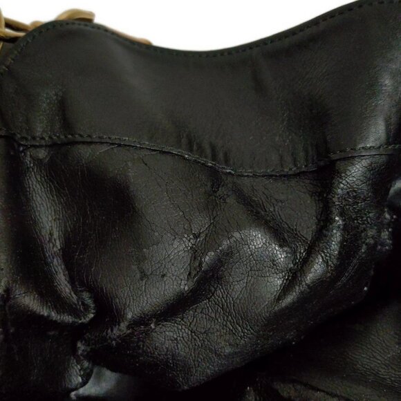 Auth GUCCI Bamboo Black Leather Shoulder Bag - Picture 5 of 10